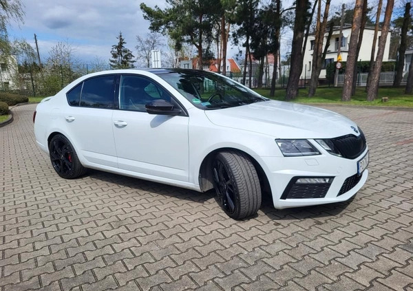 Skoda Octavia cena 103500 przebieg: 66000, rok produkcji 2019 z Sompolno małe 379